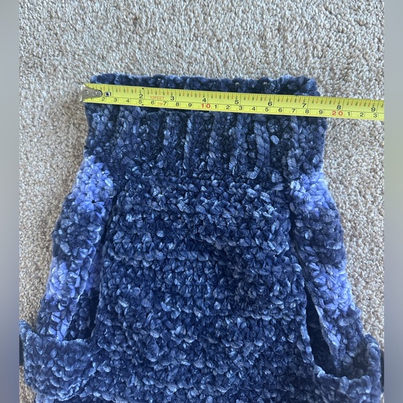 Handmade Knit Dog Sweater - Picture 6 of 6